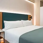Limehome Calle Major Μπένιντορμ