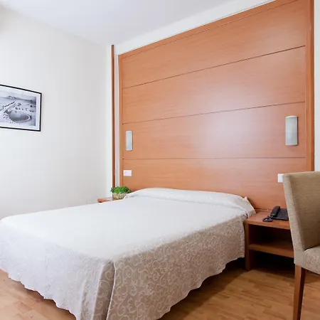 Hotel Limehome Calle Major