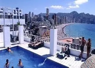 Major By Limehome Hotel