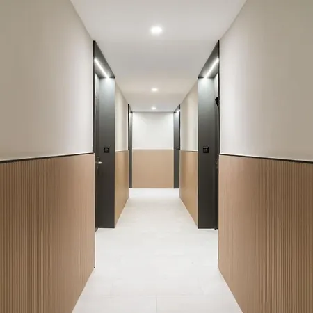 Limehome Calle Major 3*