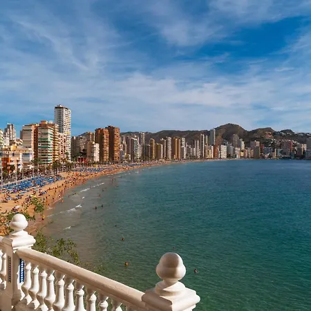 Limehome Calle Major 3*