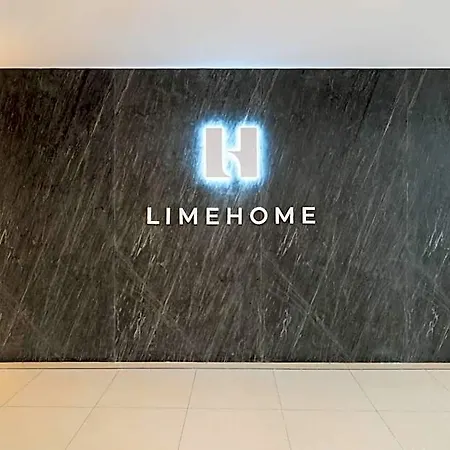 Limehome Calle Mayor ホテル