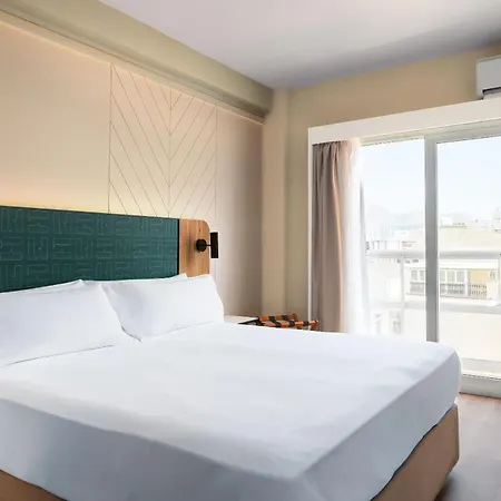 Major By Limehome Benidorm