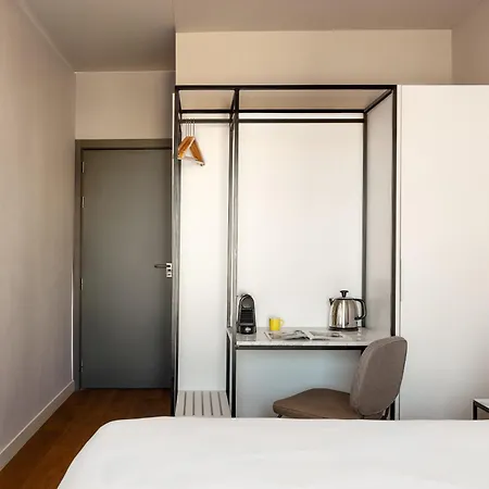 Major By Limehome Hotel
