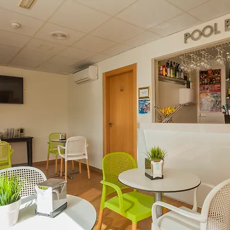 Limehome Calle Major