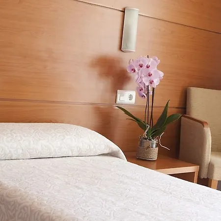 Hotel Limehome Calle Major 3*