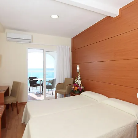 Limehome Calle Major 3*