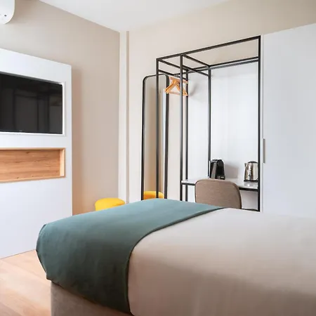 Hotell Limehome Calle Major 3*