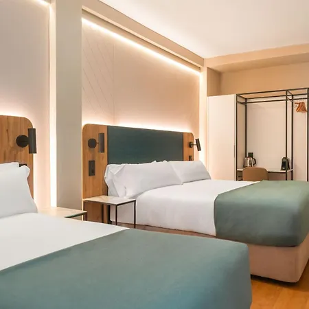 Limehome Calle Major Бенидорм