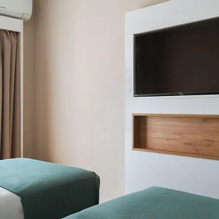 Hotell Limehome Calle Major