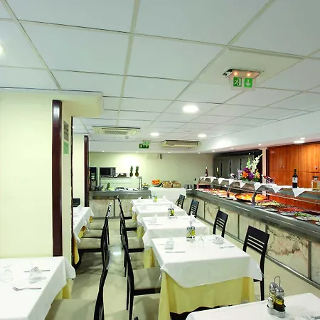 Hotell Limehome Calle Major 3*