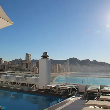 Limehome Calle Major Hotell