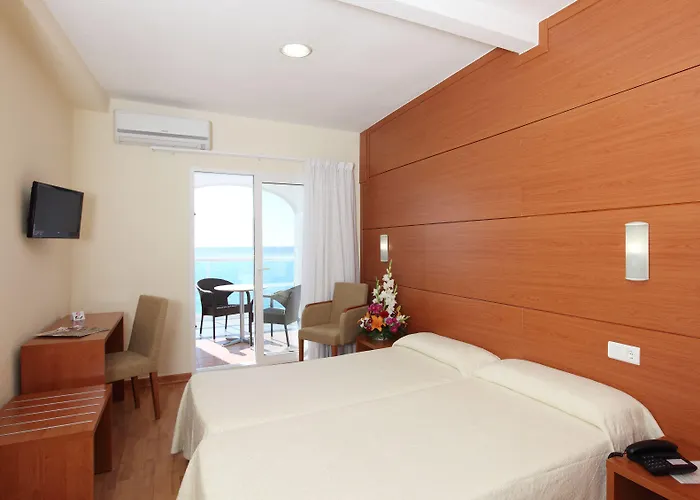 Limehome Calle Major 3*