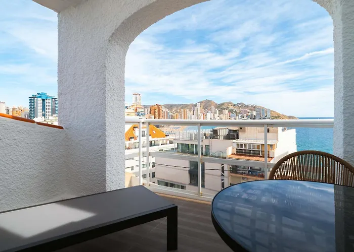 Hotel Limehome Calle Major Benidorm