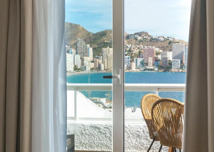 Hotell Limehome Calle Major Benidorm
