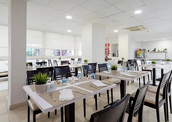 Limehome Calle Major Hotell 3*