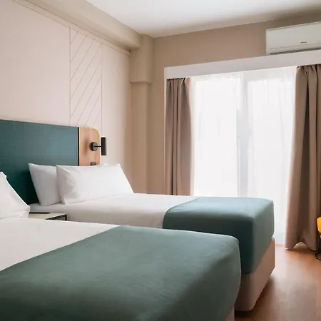 Limehome Calle Major 3*