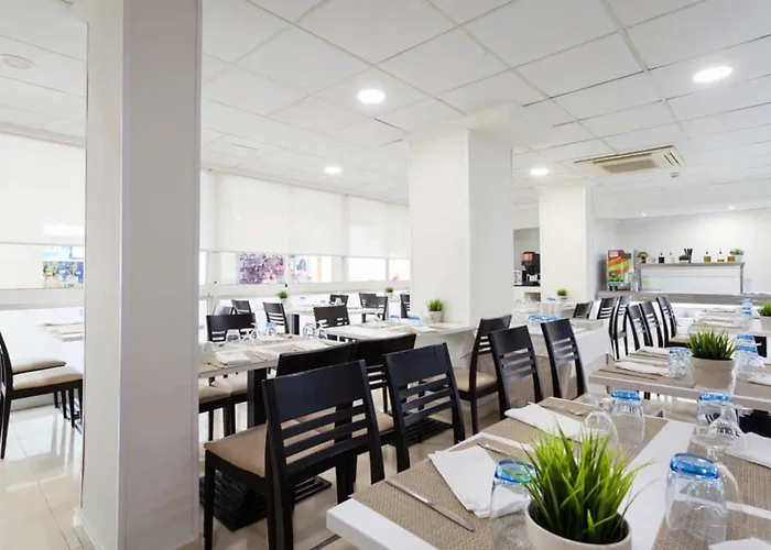 Hotel Limehome Calle Major Benidorm